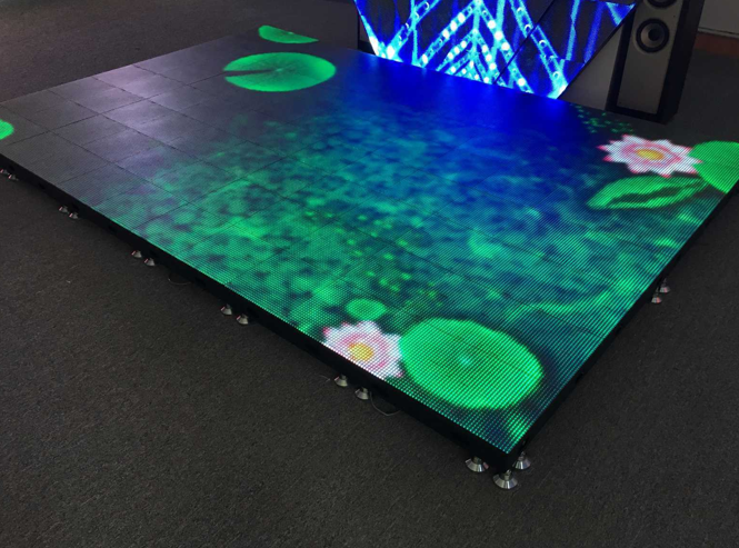 LED互動地磚屏